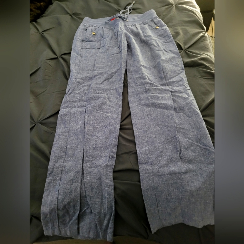 Guess pants, blue size small